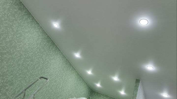 Классические натяжные потолки на ул.Гагарина