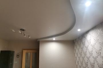 Многоуровневые натяжные потолки: полезная информация для выбора