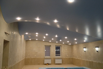 Волнообразные натяжные потолки