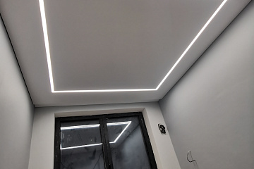 Инновационные решения для офисных интерьеров: натяжной потолок